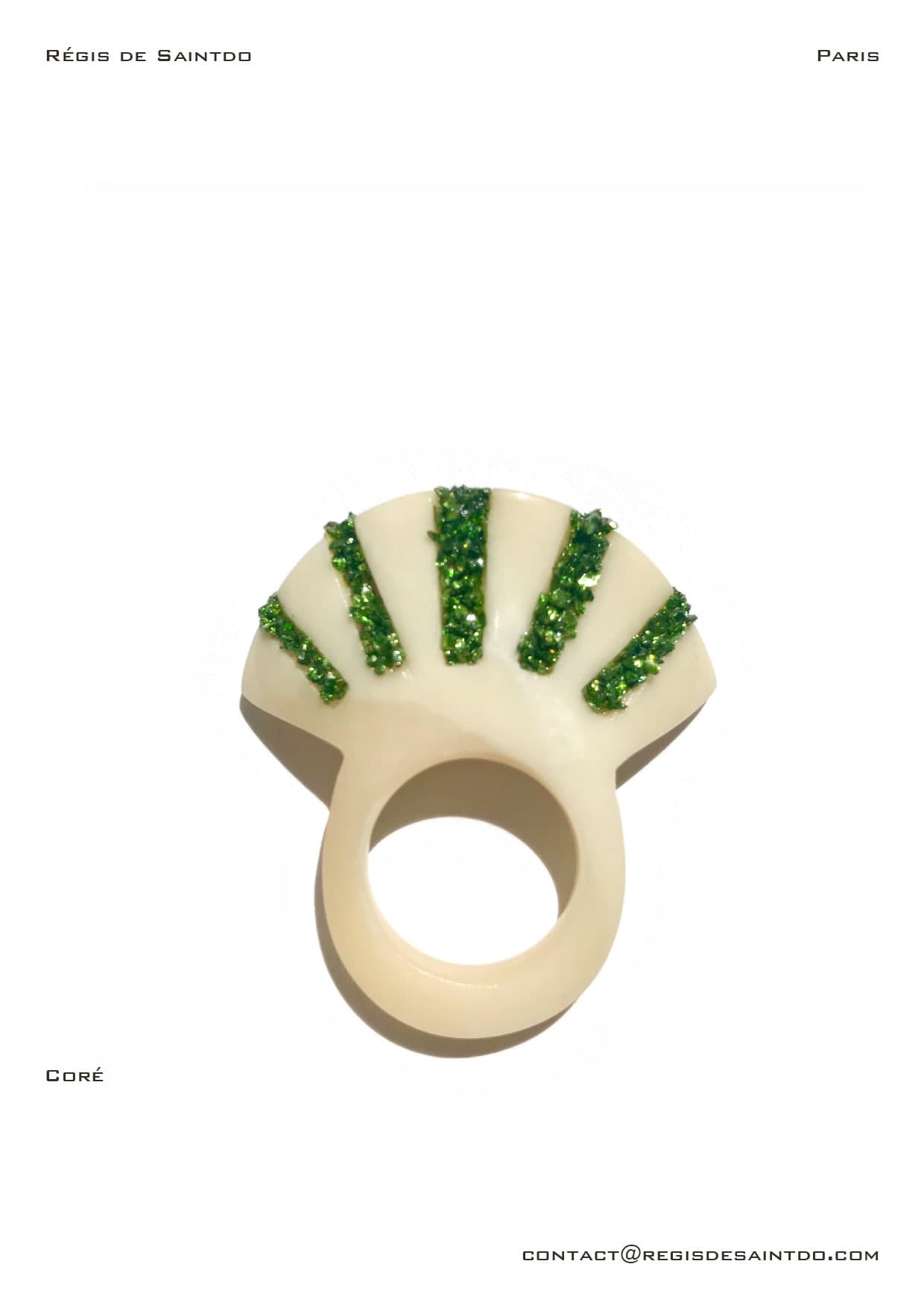 Bague Coré — os, verre teinté