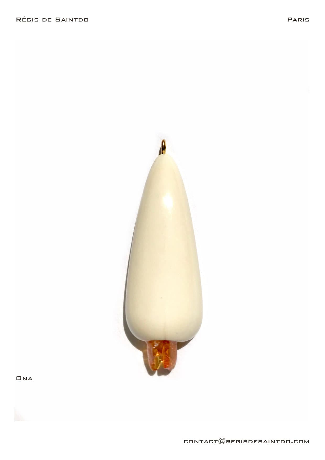 Pendentif Ona — os, ambre