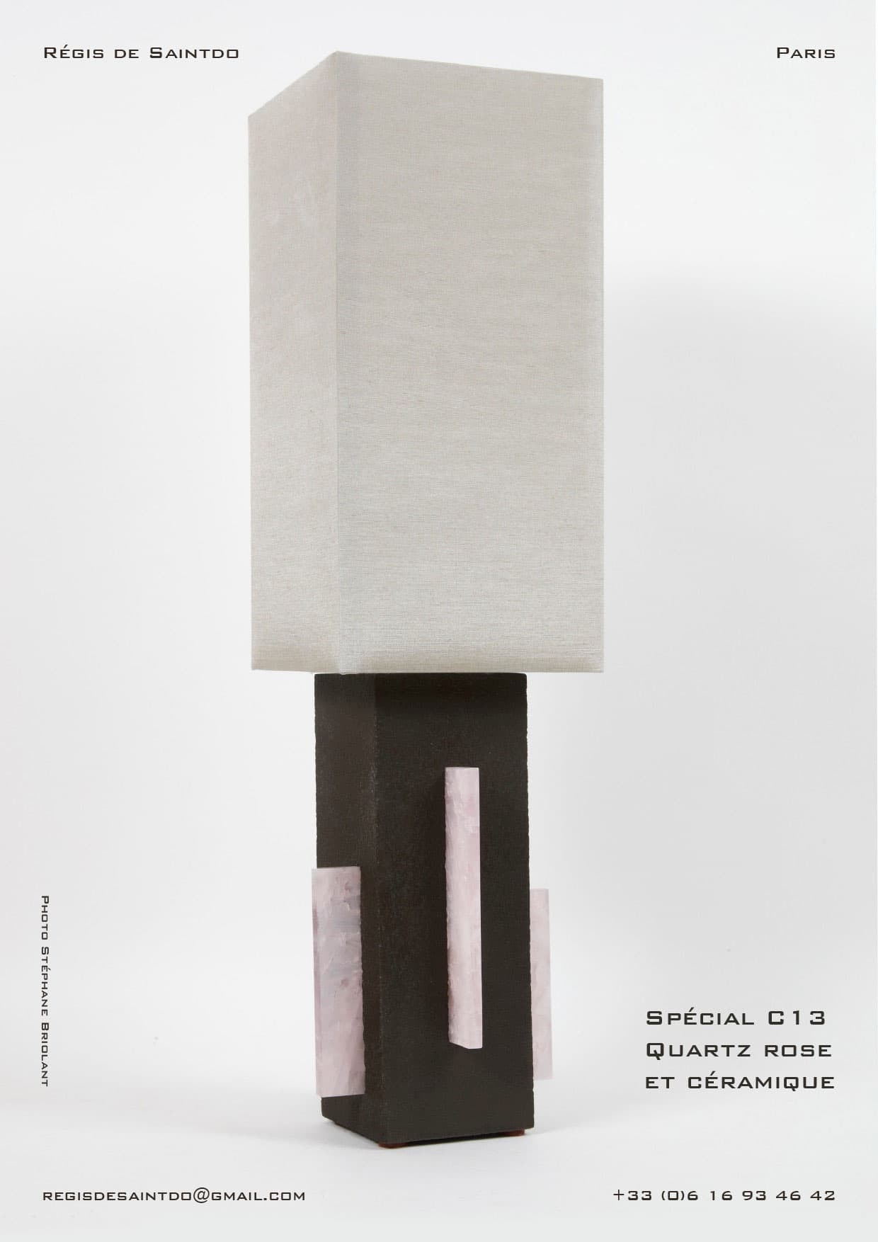 Lampe Spécial C13 — céramique brune brute, quartz rose