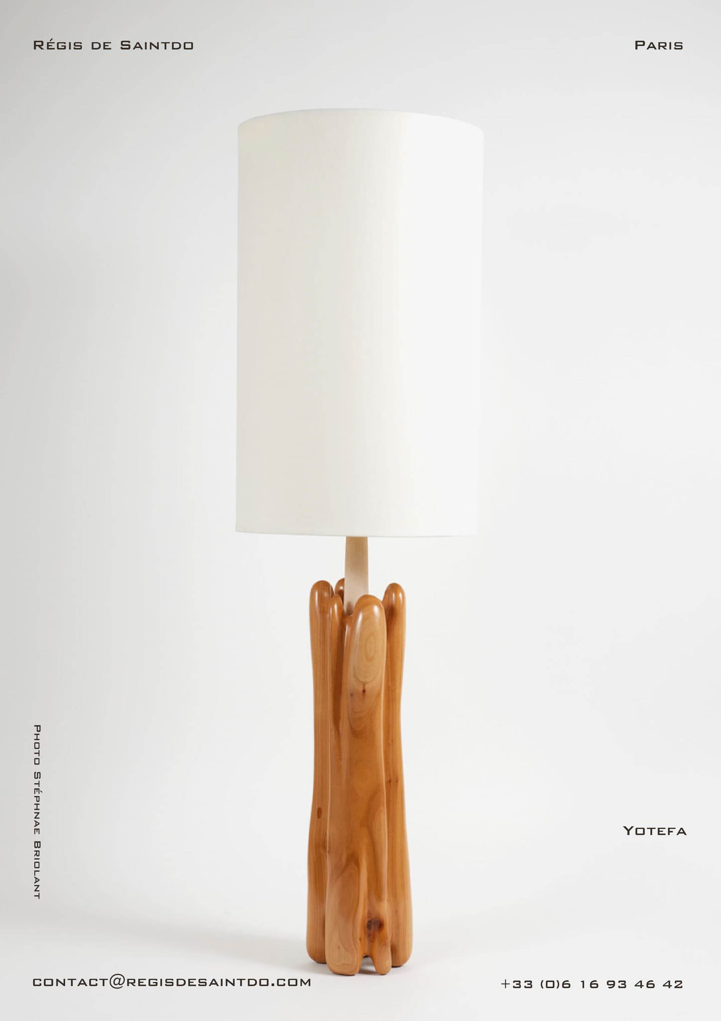 Lampe Yotefa — céramique blanche chamottée, bois de cerisier