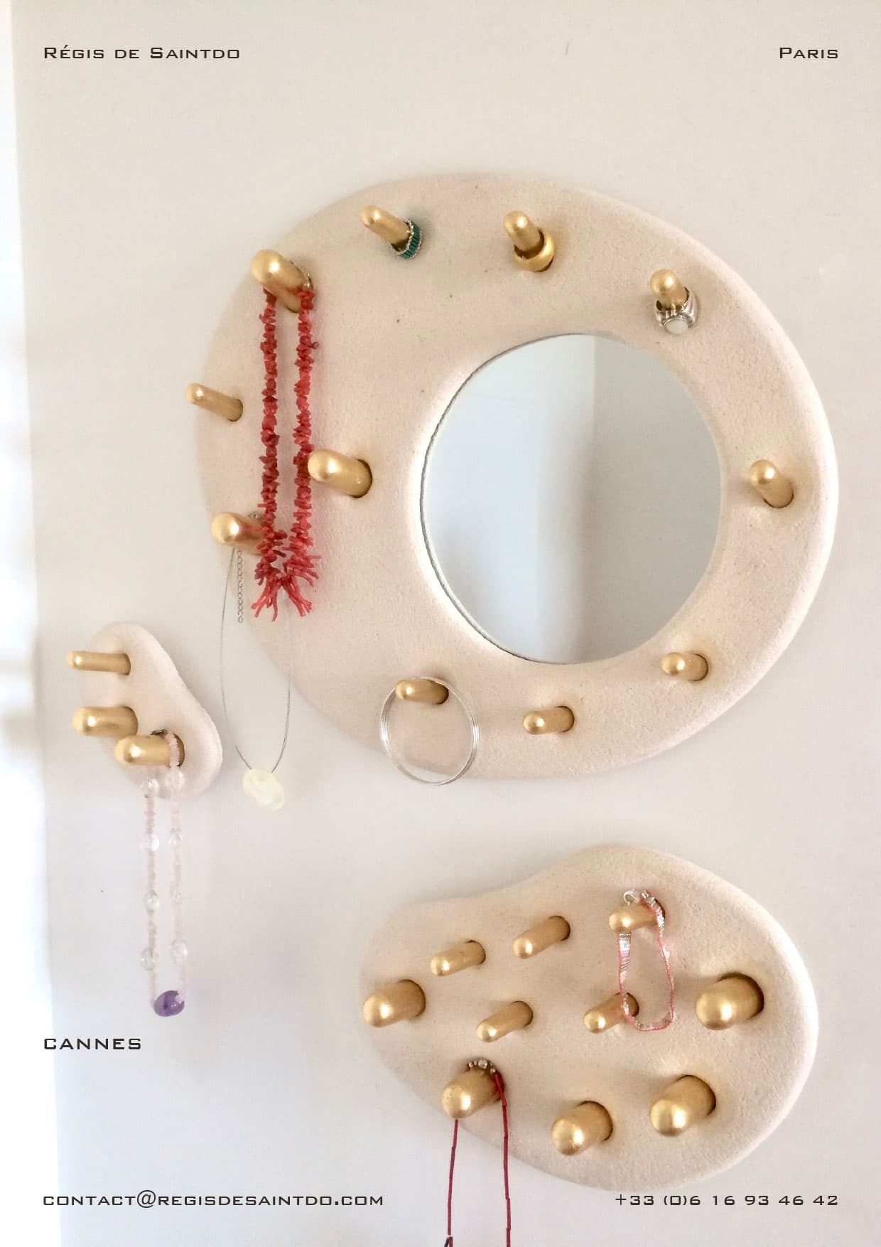 Miroir Cannes — céramique blanche brute, bois doré